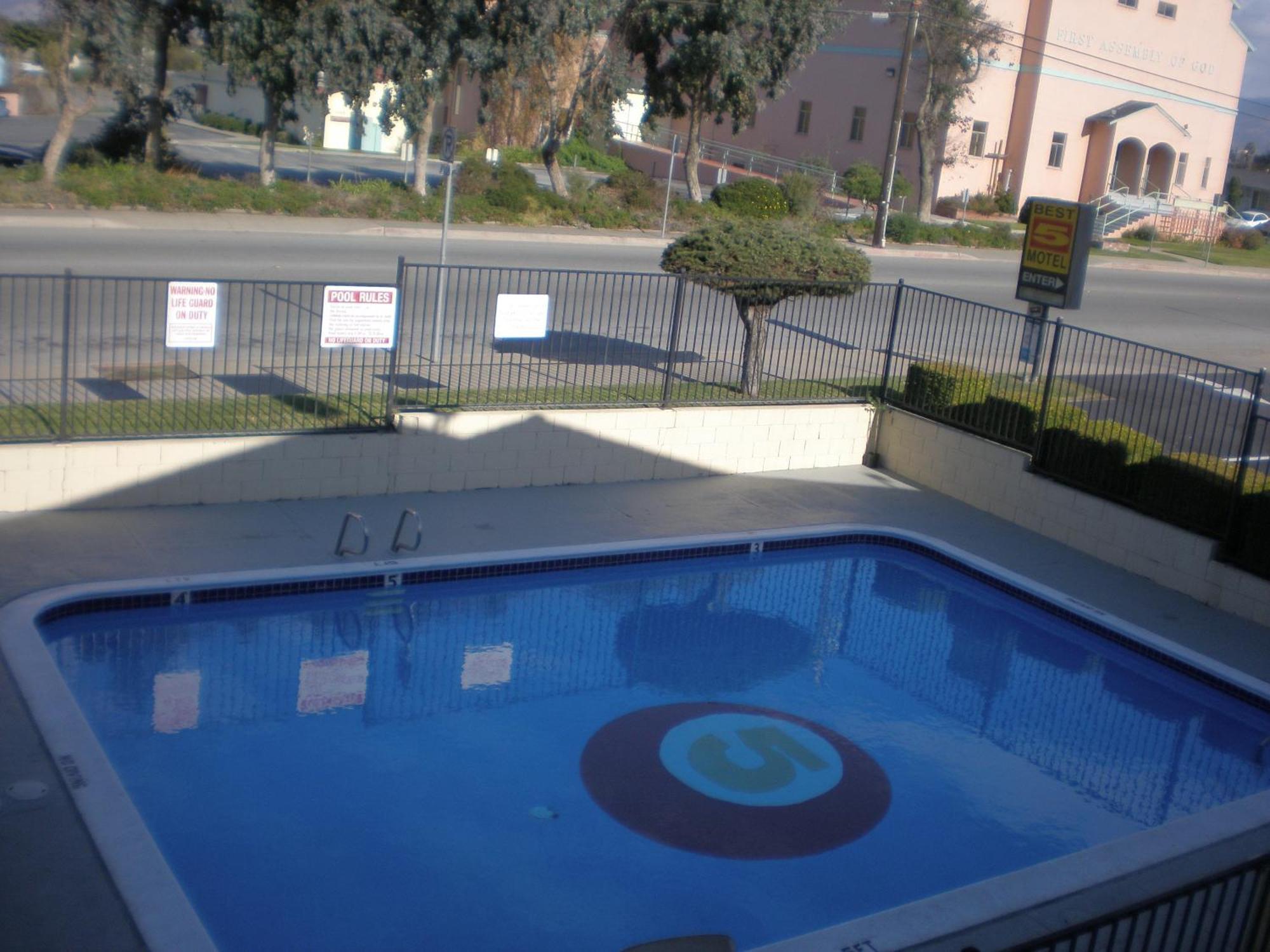Best 5 Motel Salinas Instalações foto